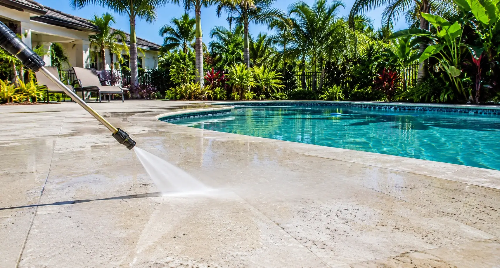 Pool Deck Cleaning